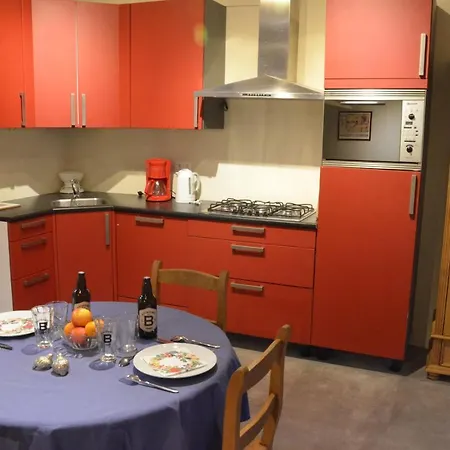 Сasa de vacaciones Charmes D'hotes Grand-Leez